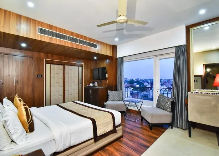 Sawera Grand